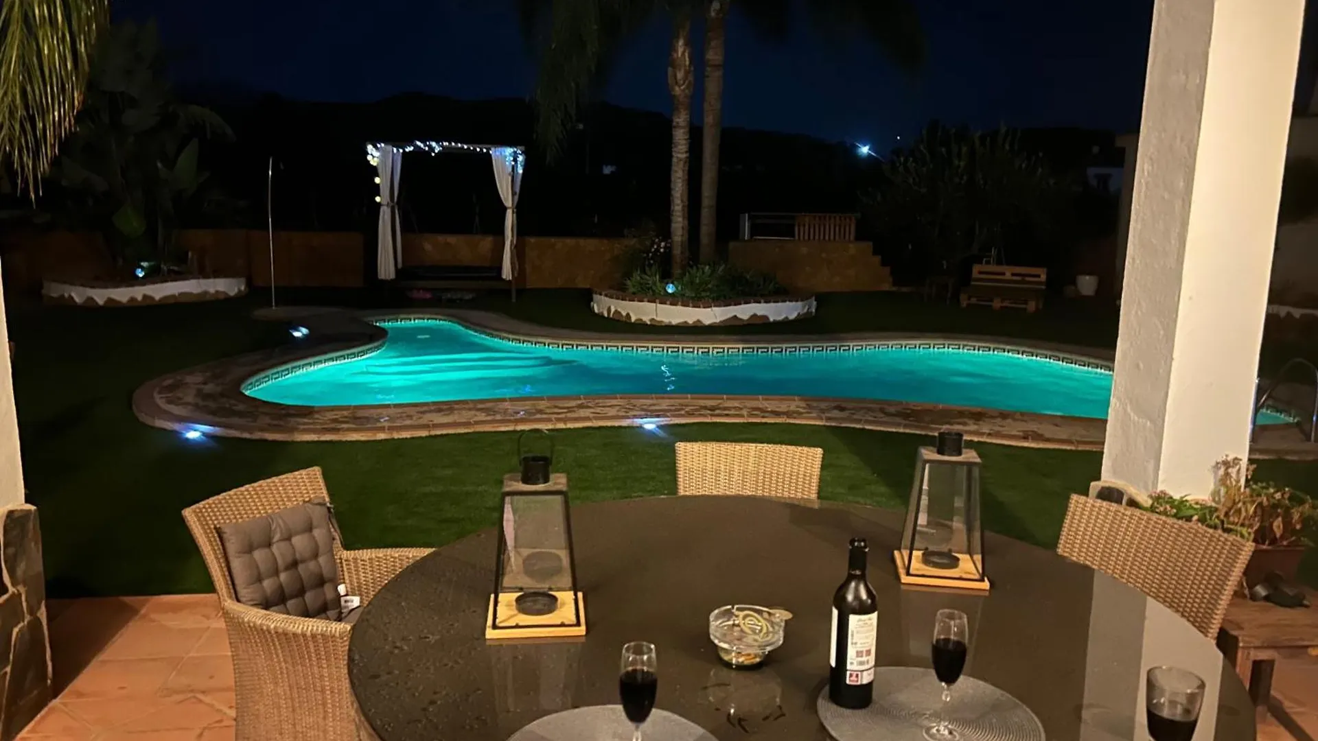Shay Fabulous Villa Retreat In Coin Malaga